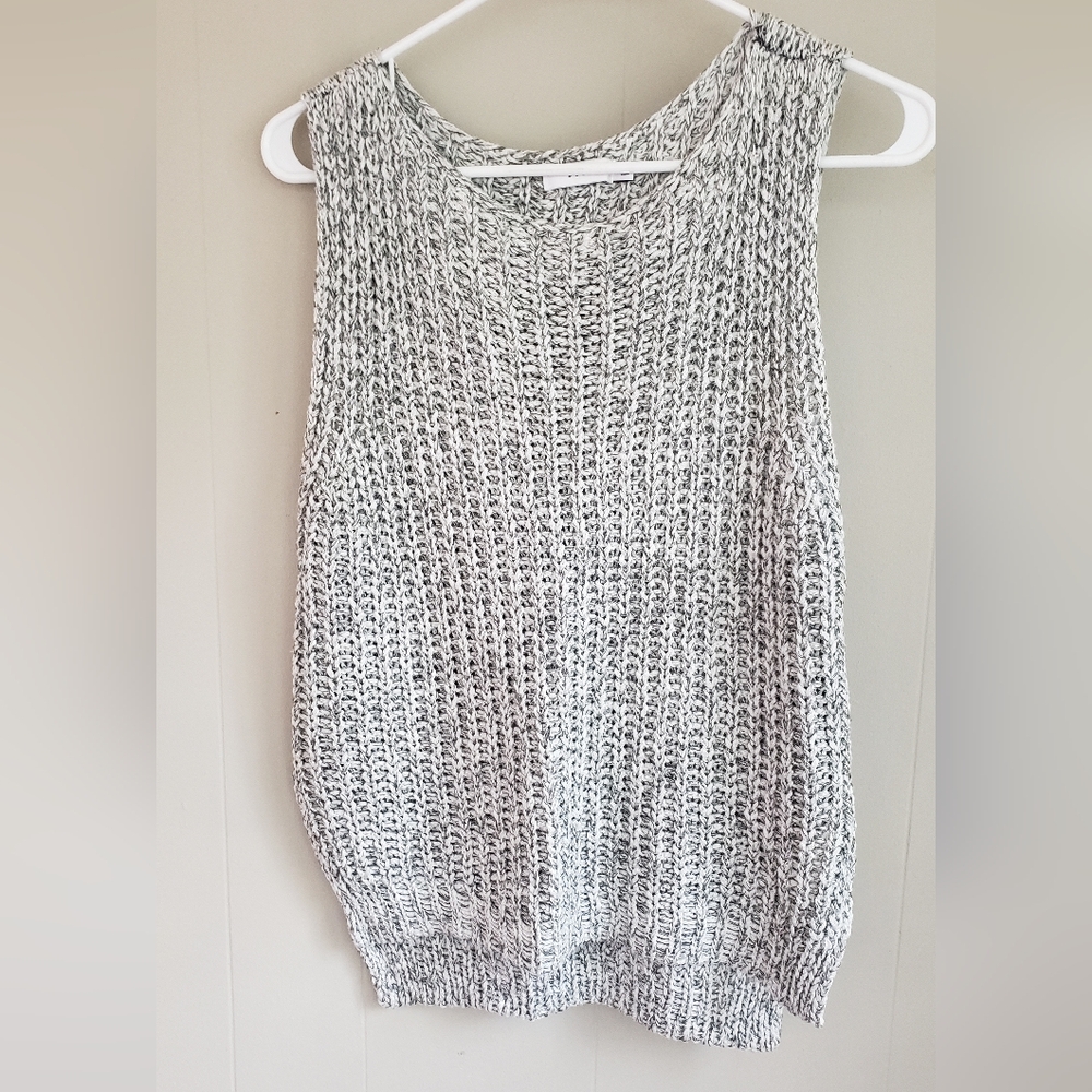 Womens woven vest
